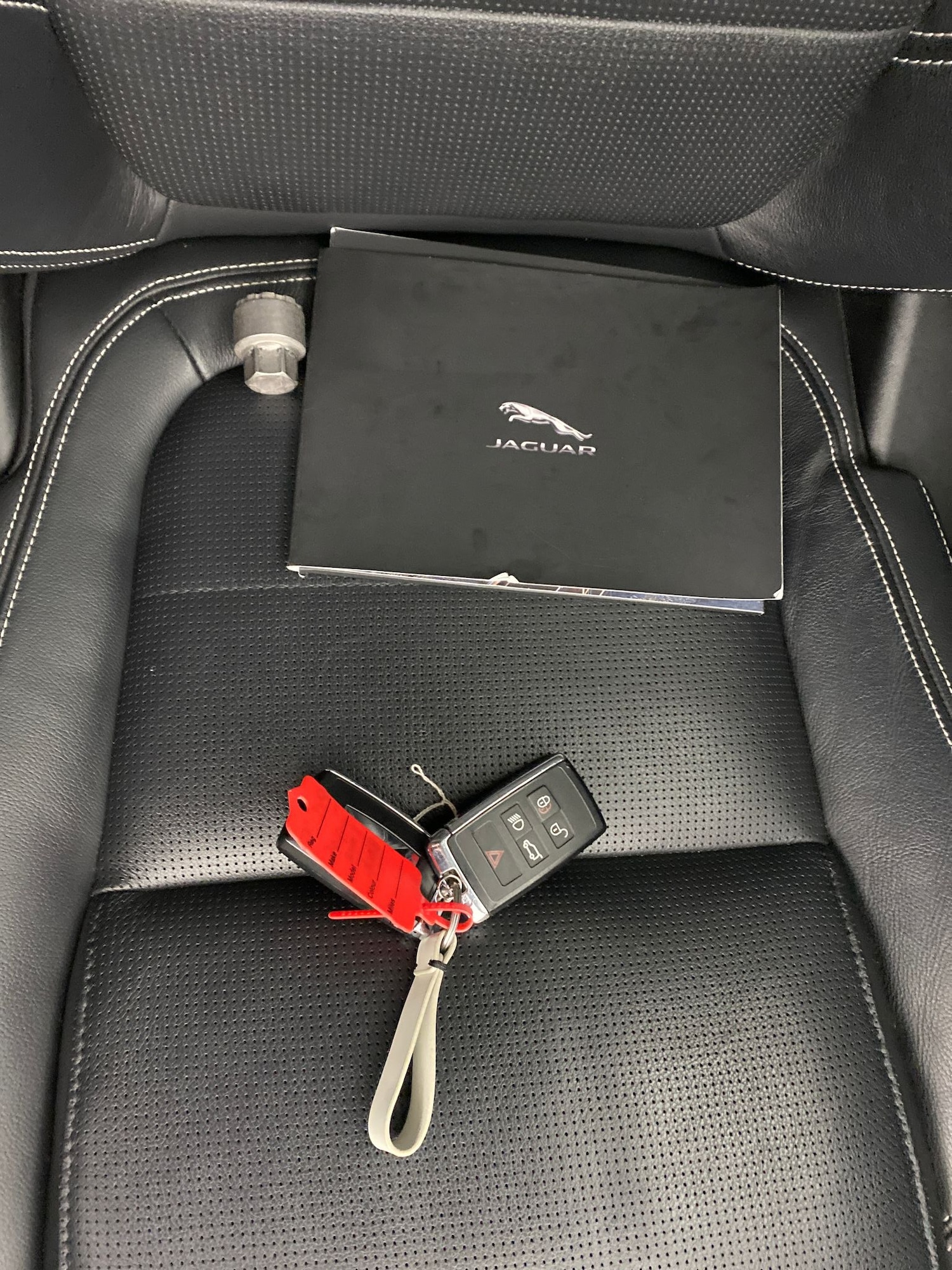 Used Jaguar E-Pace 2021 for sale - 78000911: Photo 28