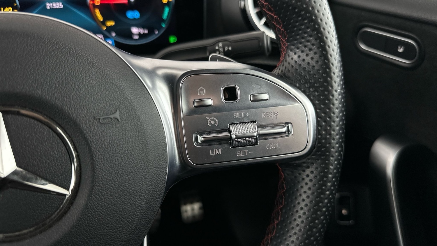 Used Mercedes-Benz A-Class 2022 for sale - 76322812: Photo 33