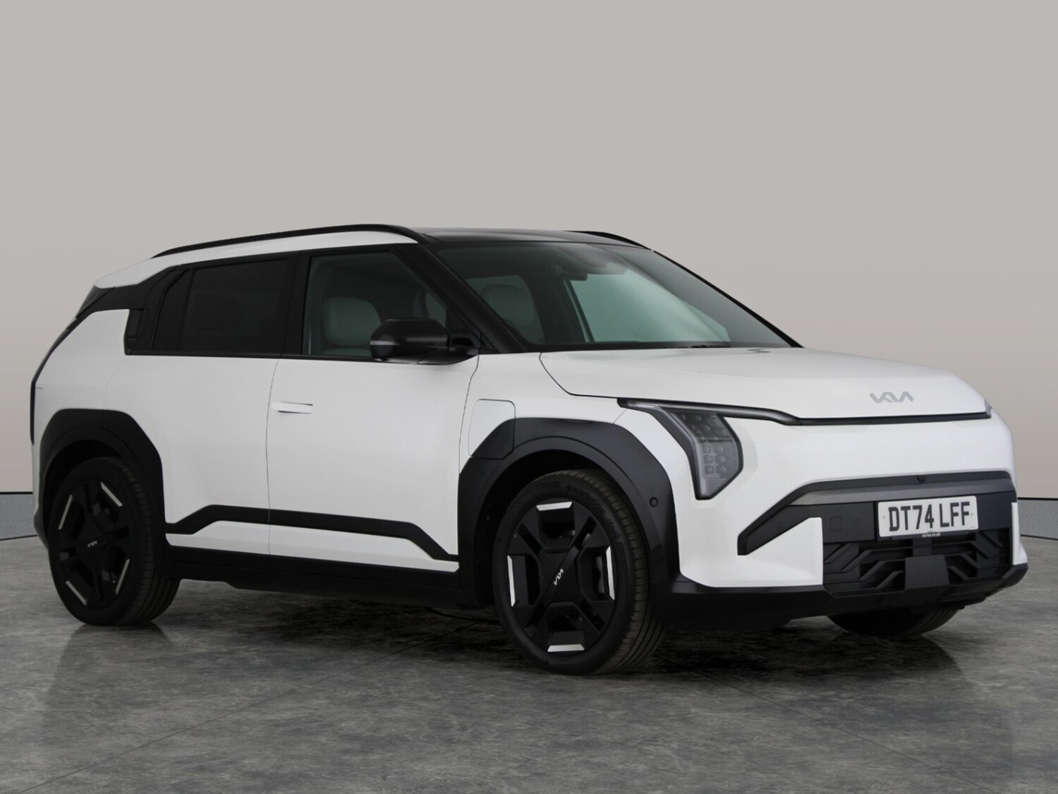 Used Kia EV3 2025 for sale - 78051839: Photo 11