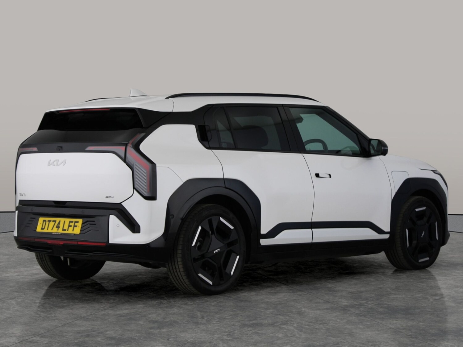 Used Kia EV3 2025 for sale - 78051839: Photo 13