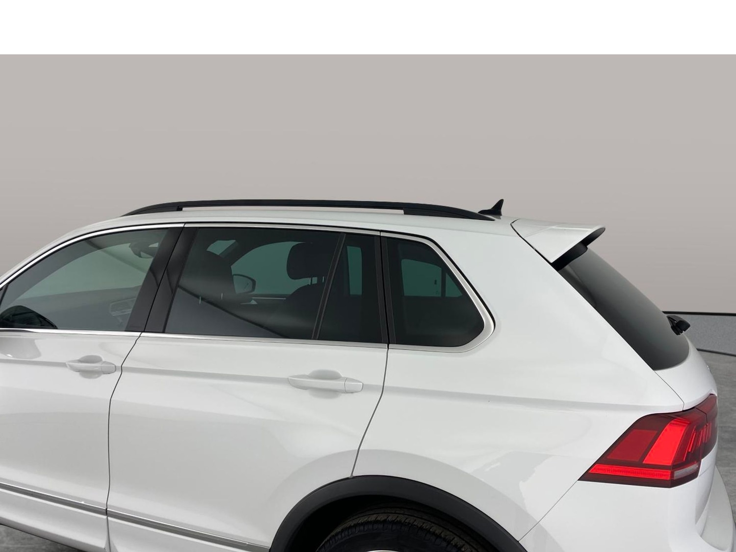 Used Volkswagen Tiguan 2021 for sale - 77055789: Photo 14