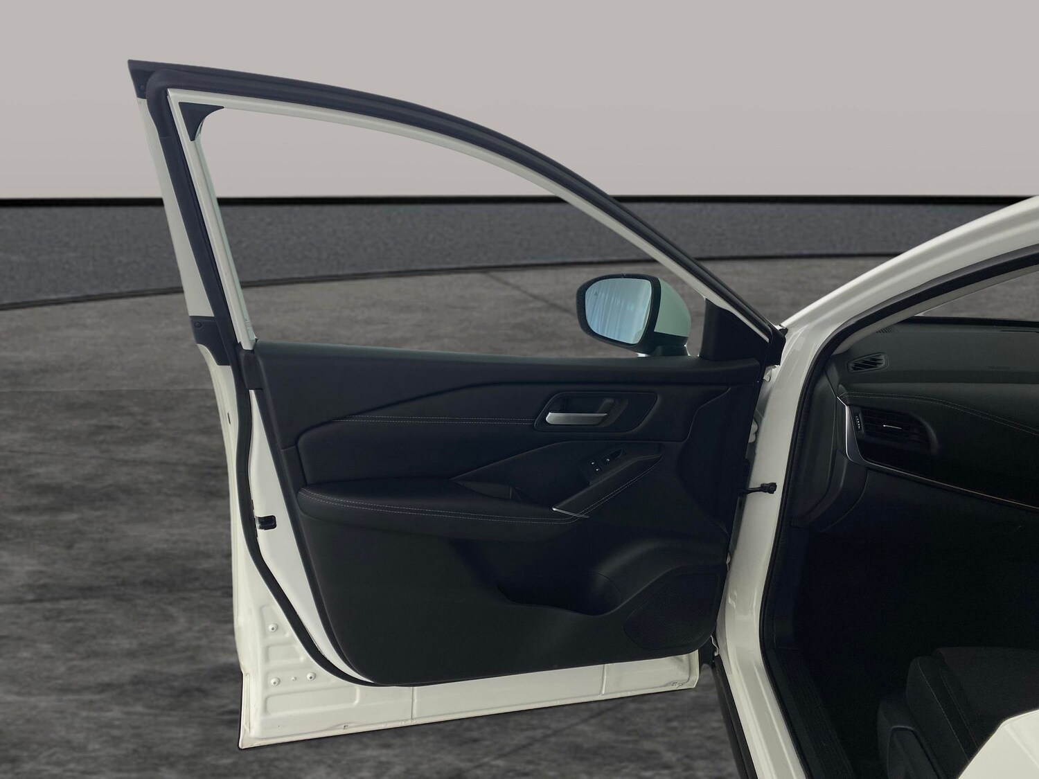 Used Nissan Qashqai 2022 for sale - 77829704: Photo 24