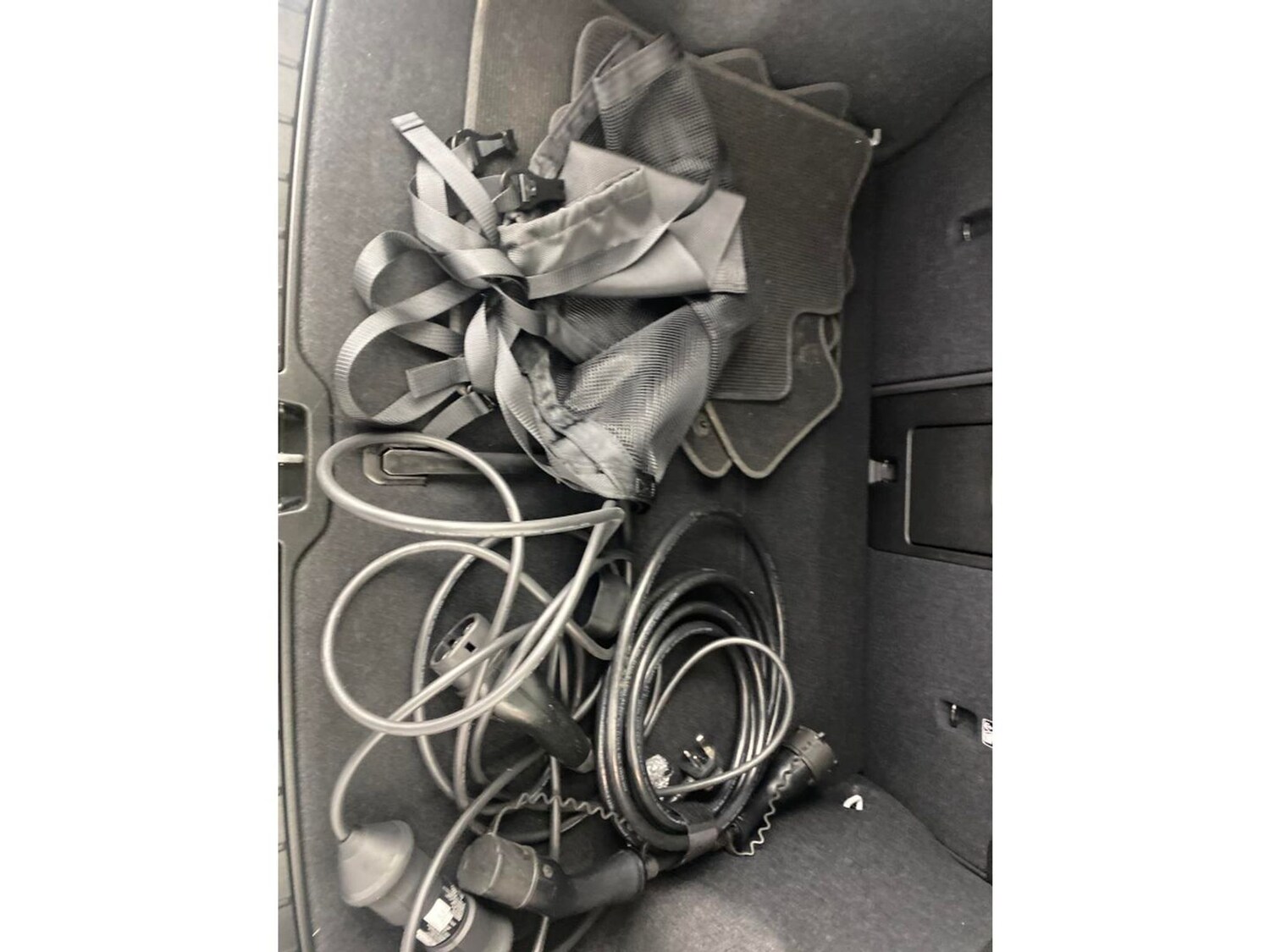 Used Volvo XC40 2022 for sale - 77529880: Photo 8