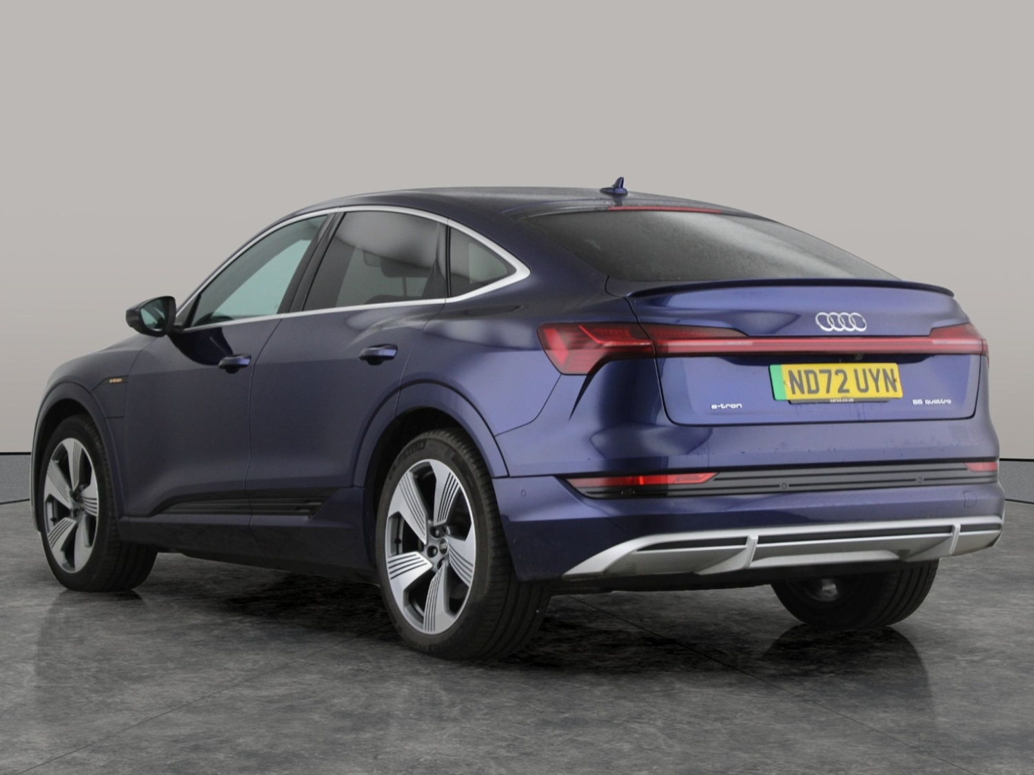 Used Audi e-tron 2023 for sale - 77316626: Photo 12