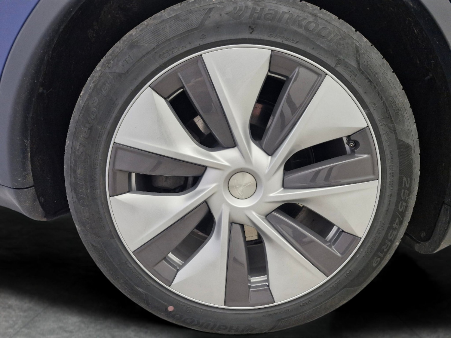 Used Tesla Model Y 2024 for sale - 78082100: Photo 23