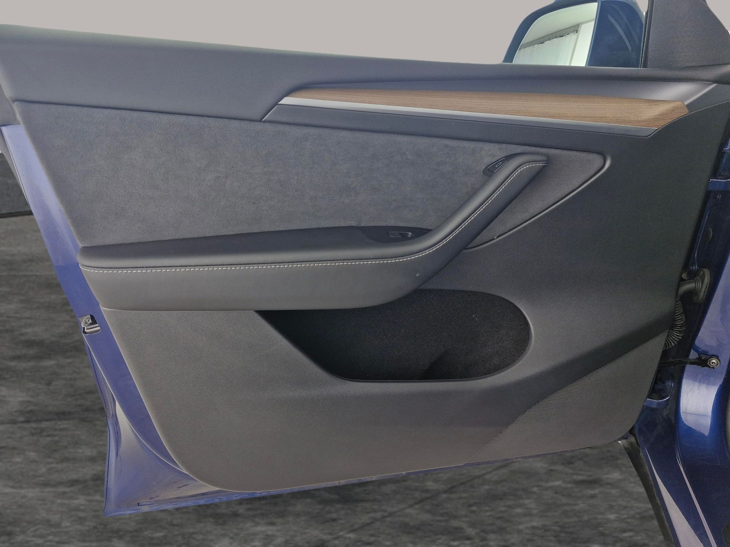 Used Tesla Model Y 2024 for sale - 78082100: Photo 25