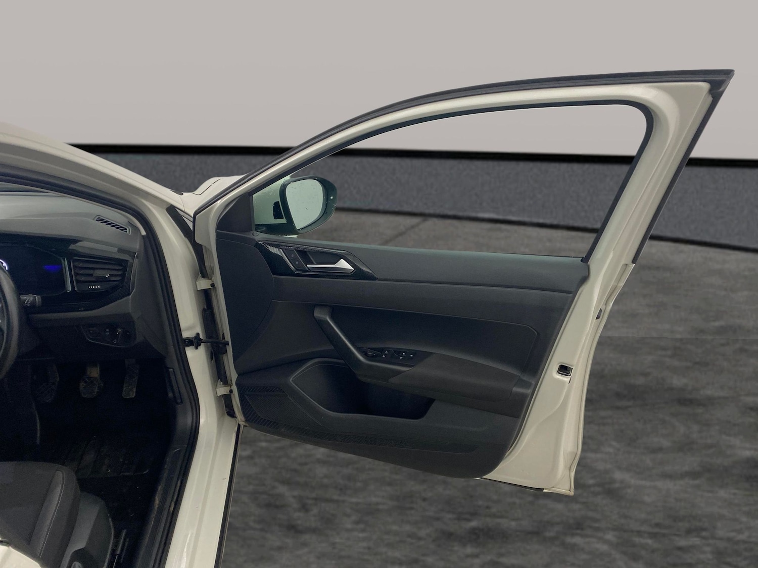 Used Volkswagen Taigo 2023 for sale - 77707840: Photo 24