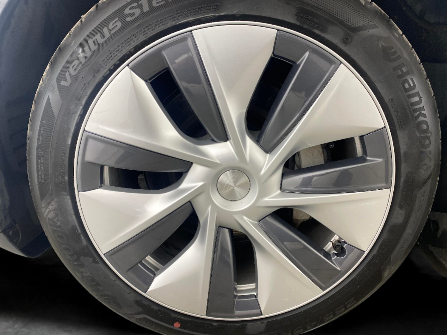 Used Tesla Model Y 2022 for sale - 76915379: Photo 20