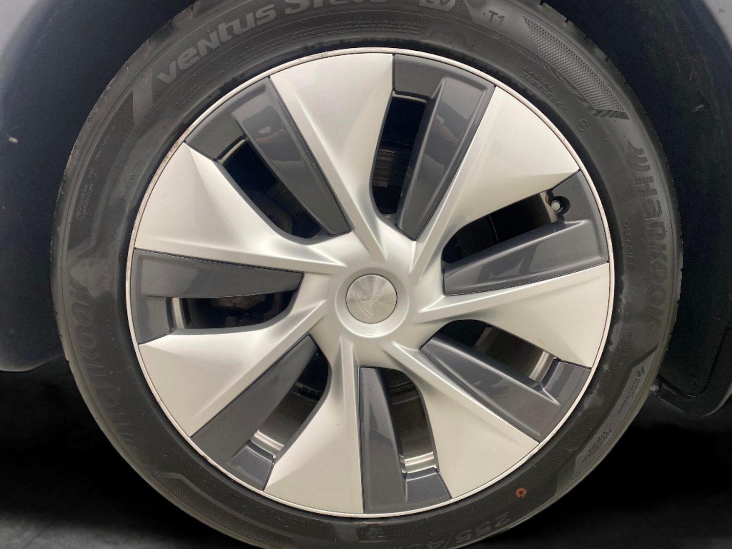 Used Tesla Model Y 2022 for sale - 76915379: Photo 22