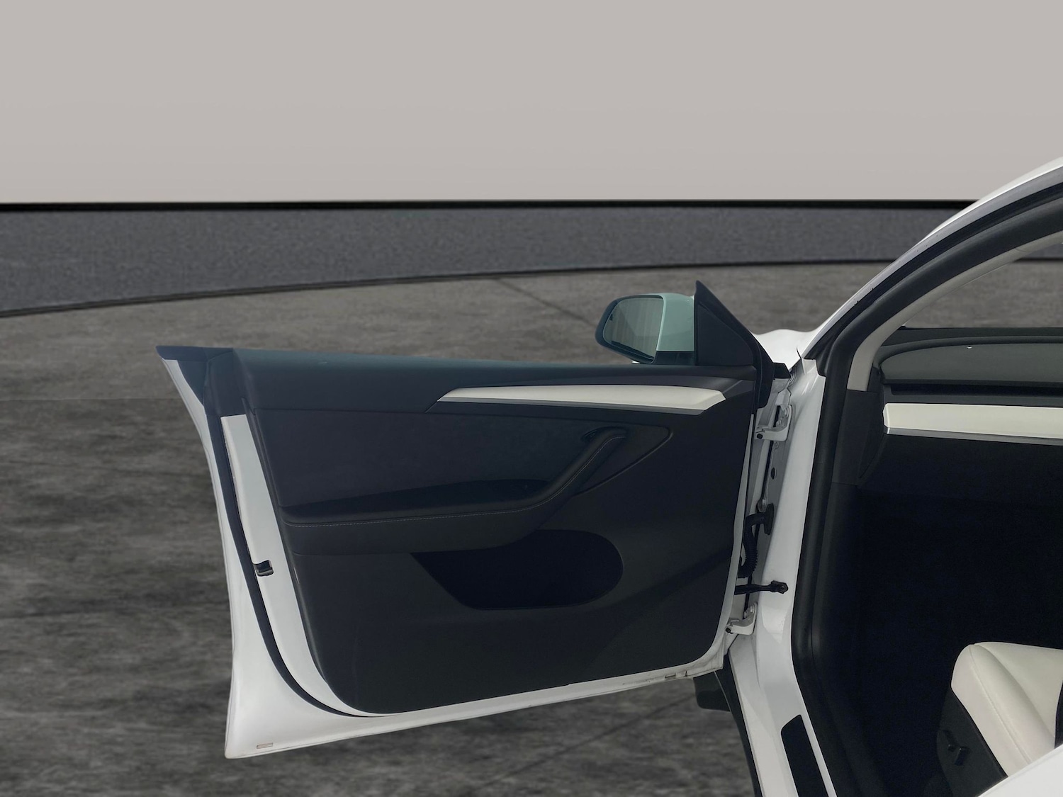 Used Tesla Model Y 2022 for sale - 76915379: Photo 24