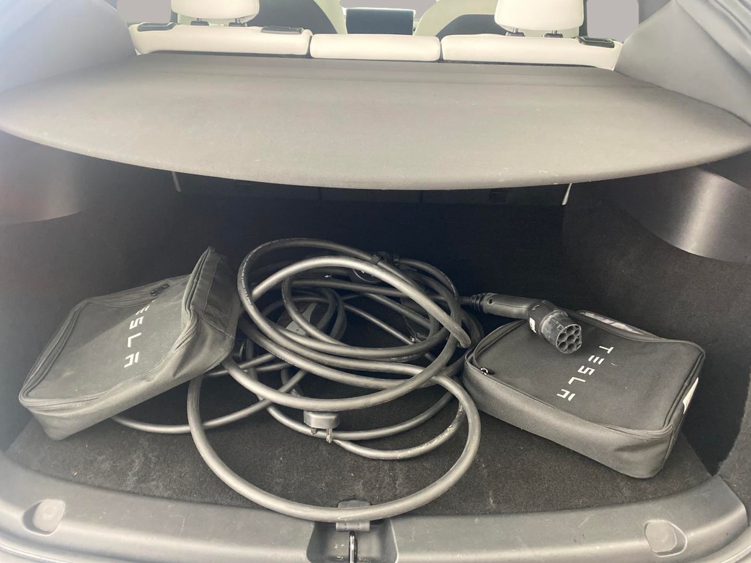 Used Tesla Model Y 2022 for sale - 76915379: Photo 8