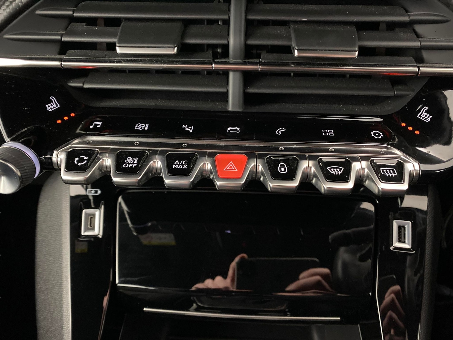 Used Peugeot 2008 2022 for sale - 77833696: Photo 17