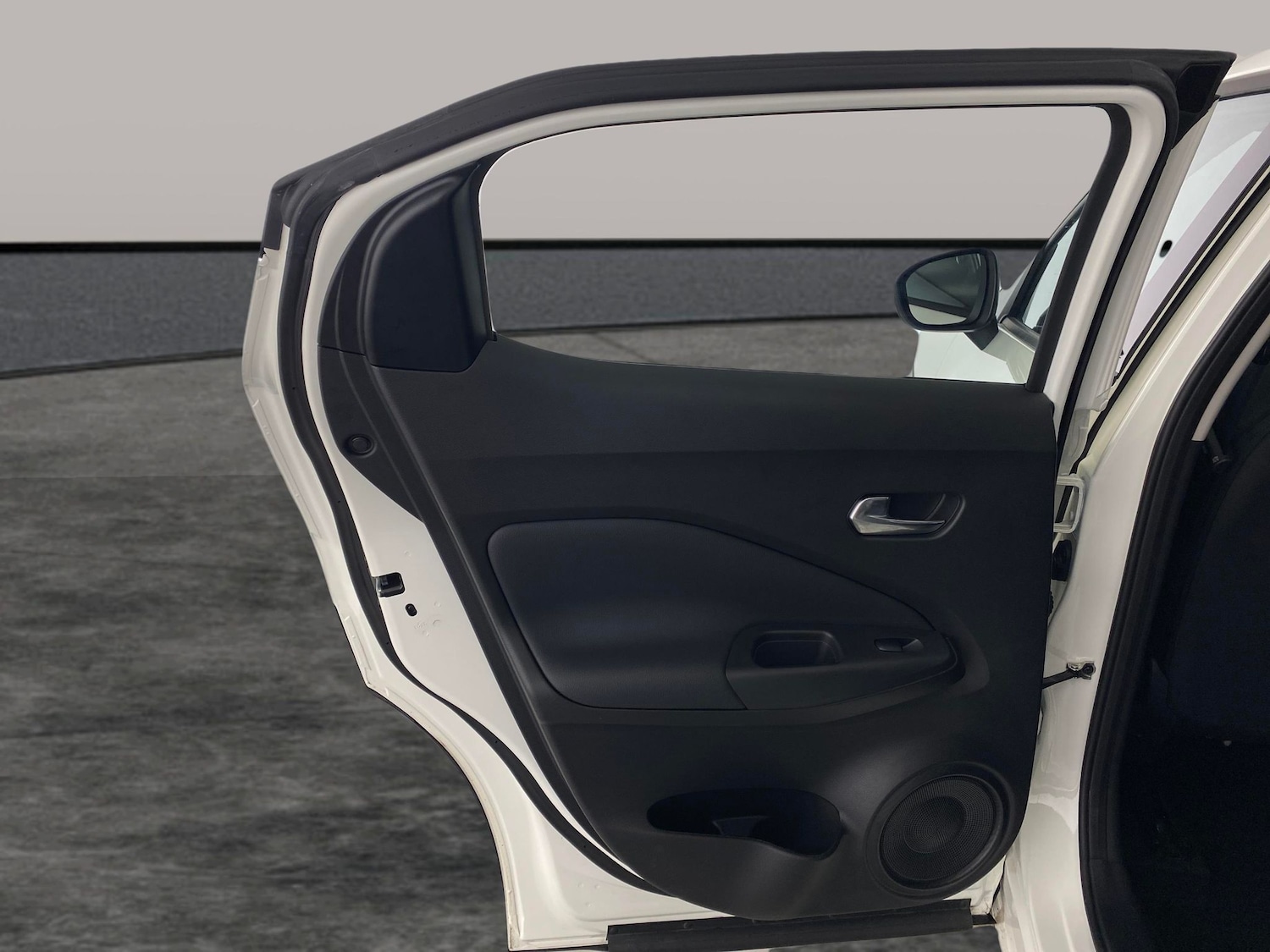 Used Nissan Juke 2024 for sale - 76494265: Photo 27