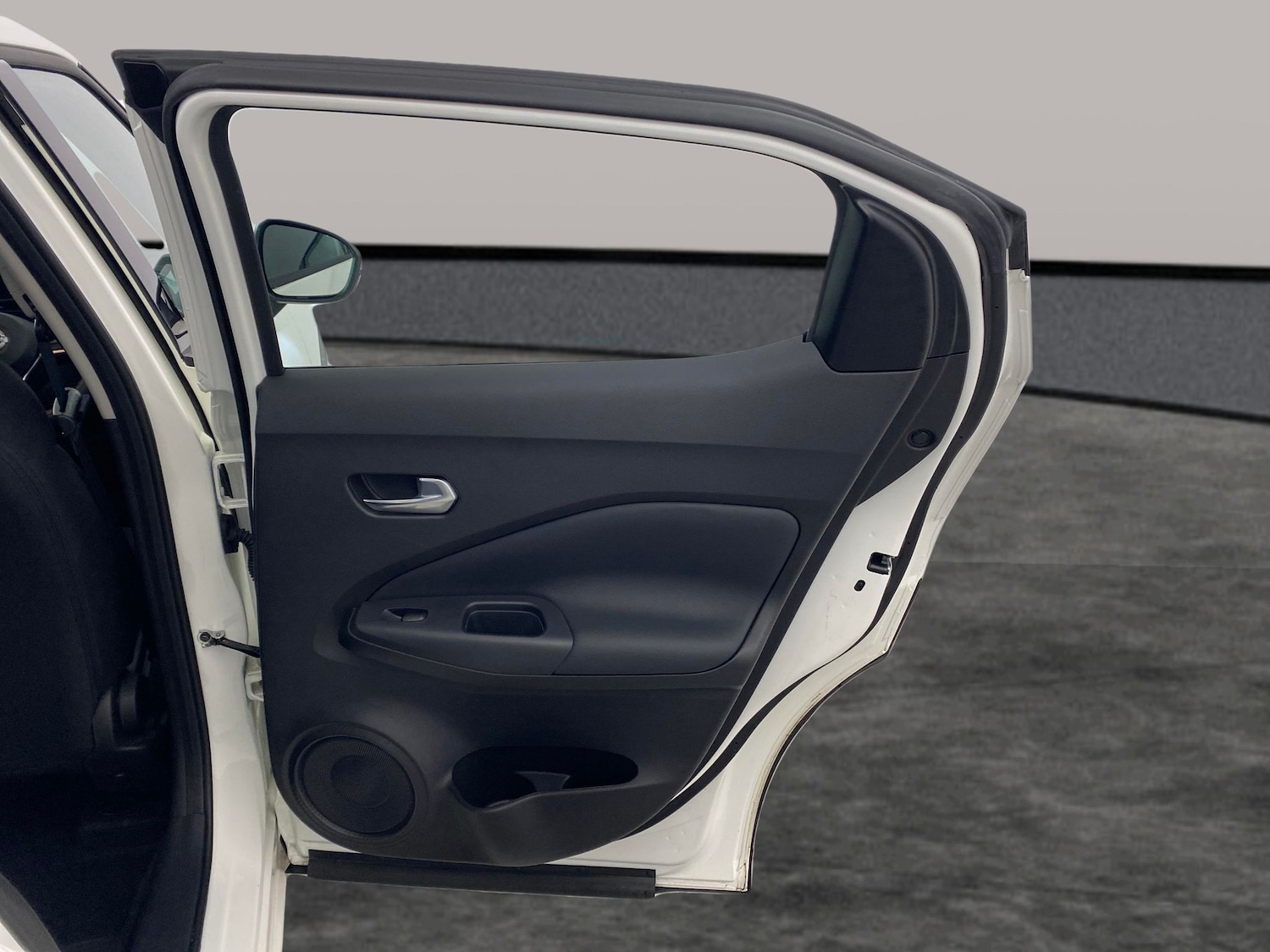 Used Nissan Juke 2024 for sale - 76494265: Photo 29