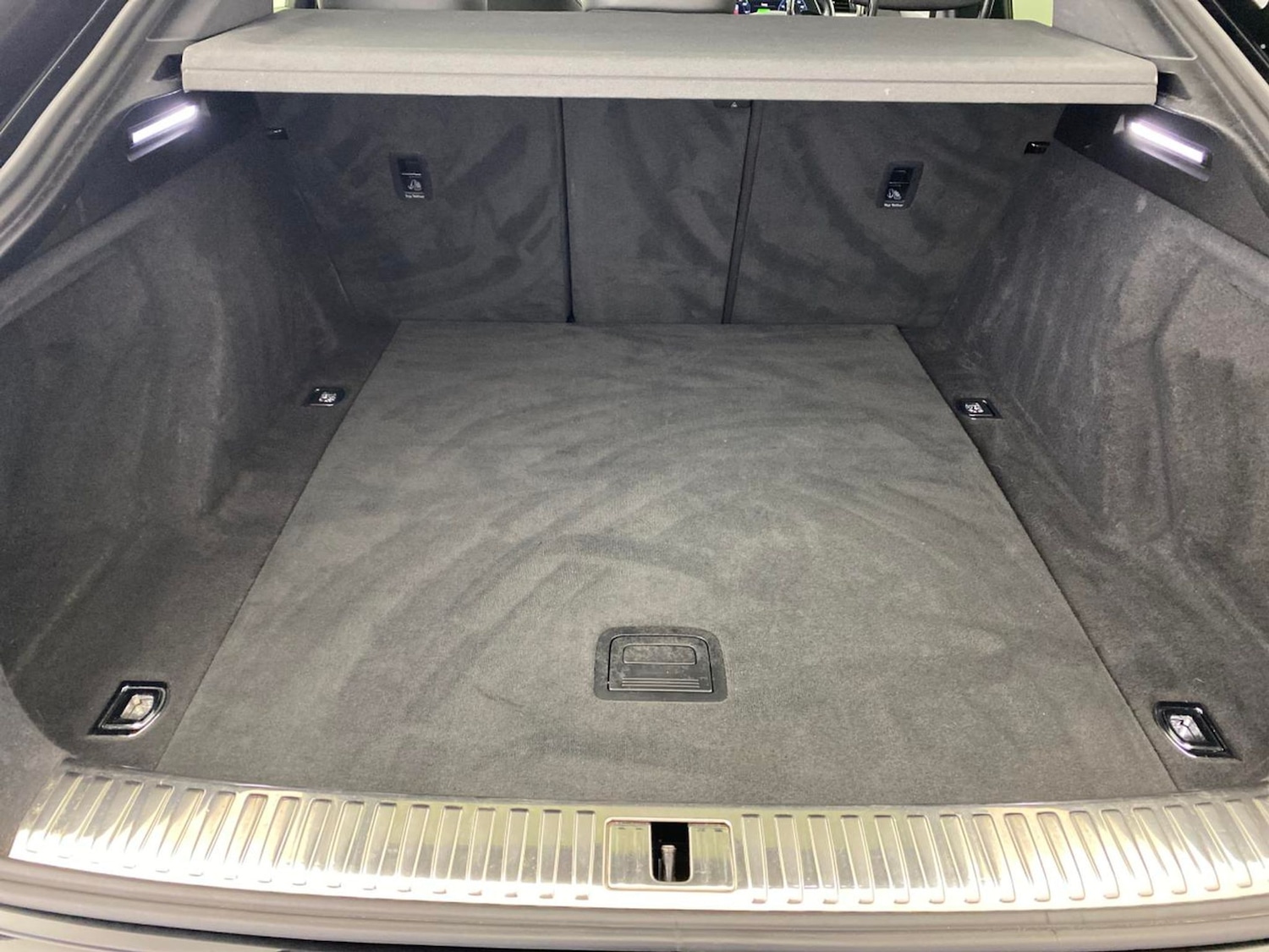 Used Audi e-tron 2022 for sale - 76467554: Photo 11