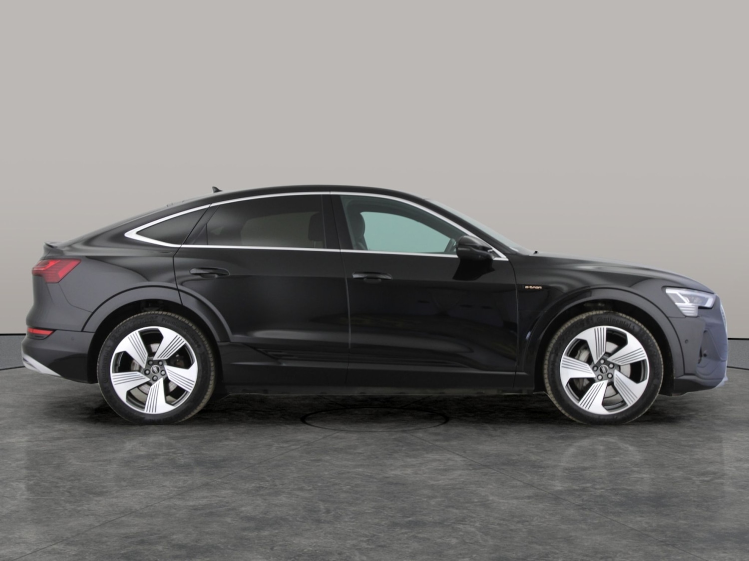 Used Audi e-tron 2022 for sale - 76467554: Photo 13