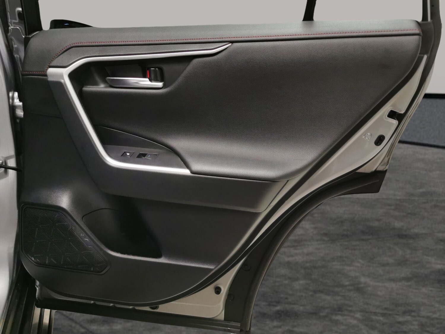 Used Toyota RAV4 2023 for sale - 77679212: Photo 28