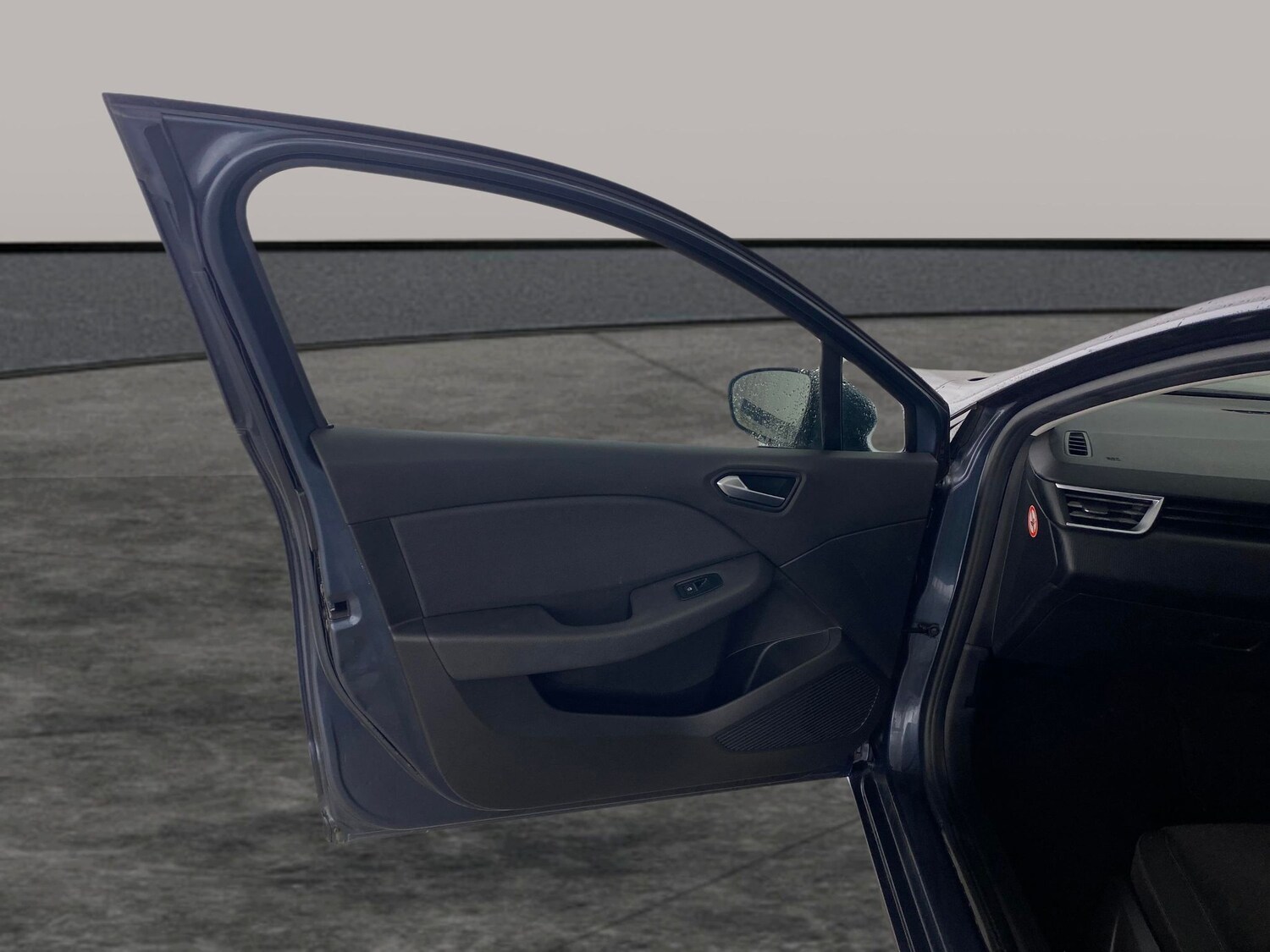 Used Renault Clio 2020 for sale - 77493069: Photo 19