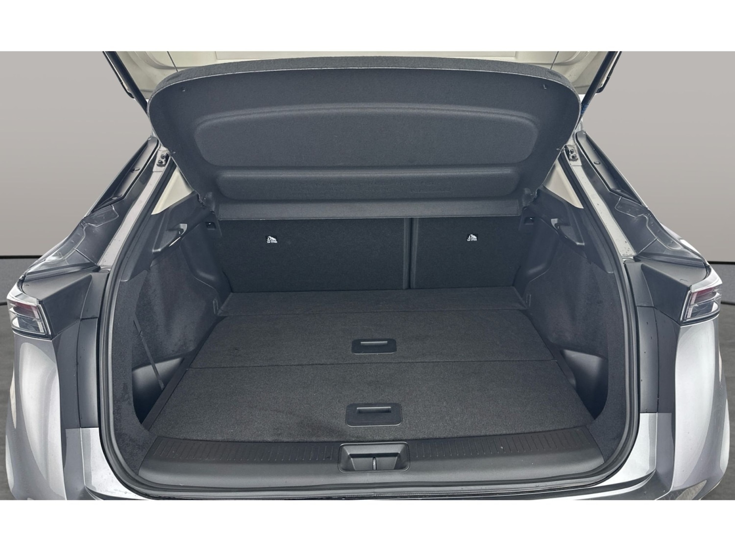 Used Nissan ARIYA 2024 for sale - 77679210: Photo 18