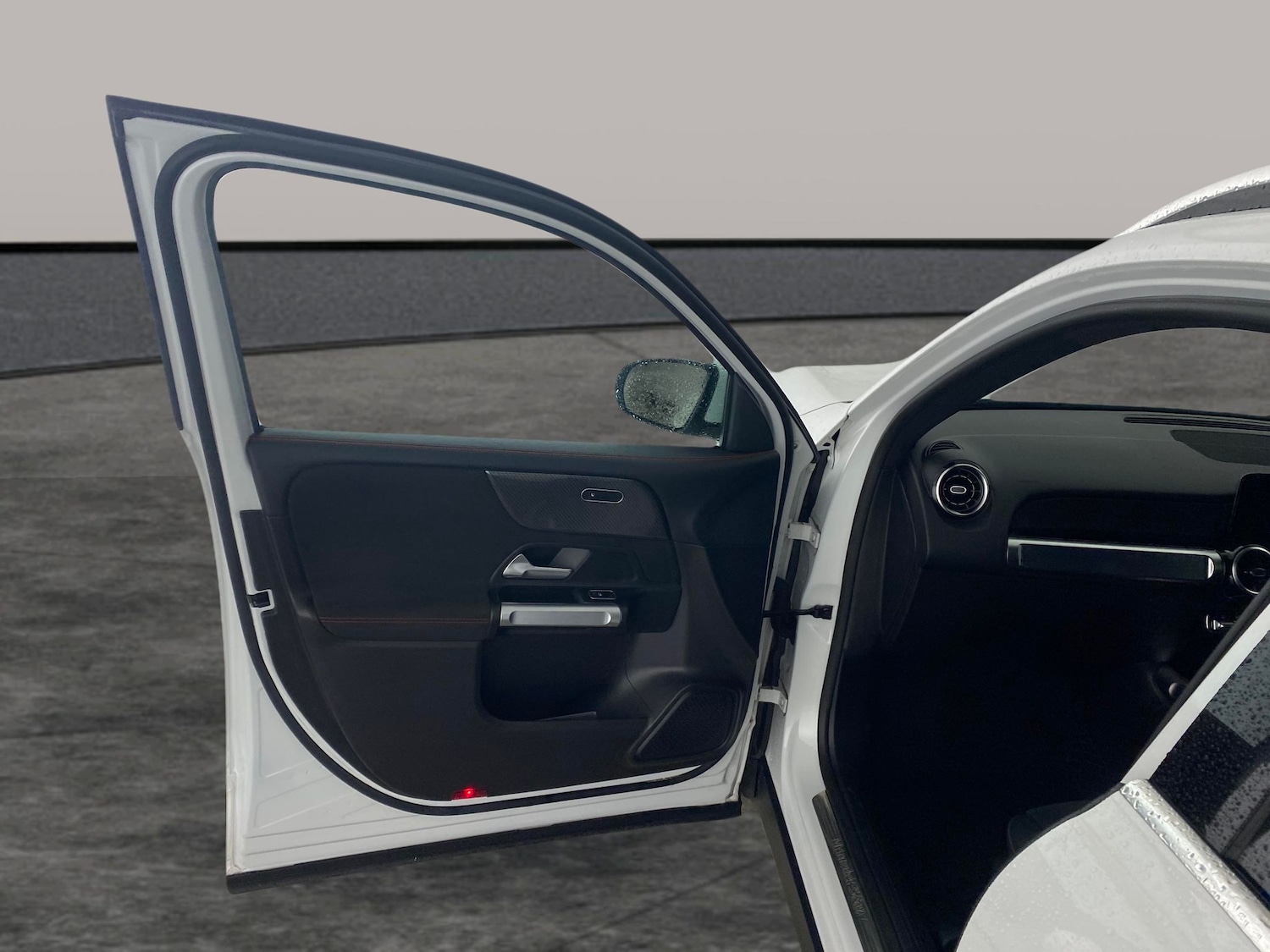 Used Mercedes-Benz GLB 2021 for sale - 77324322: Photo 23