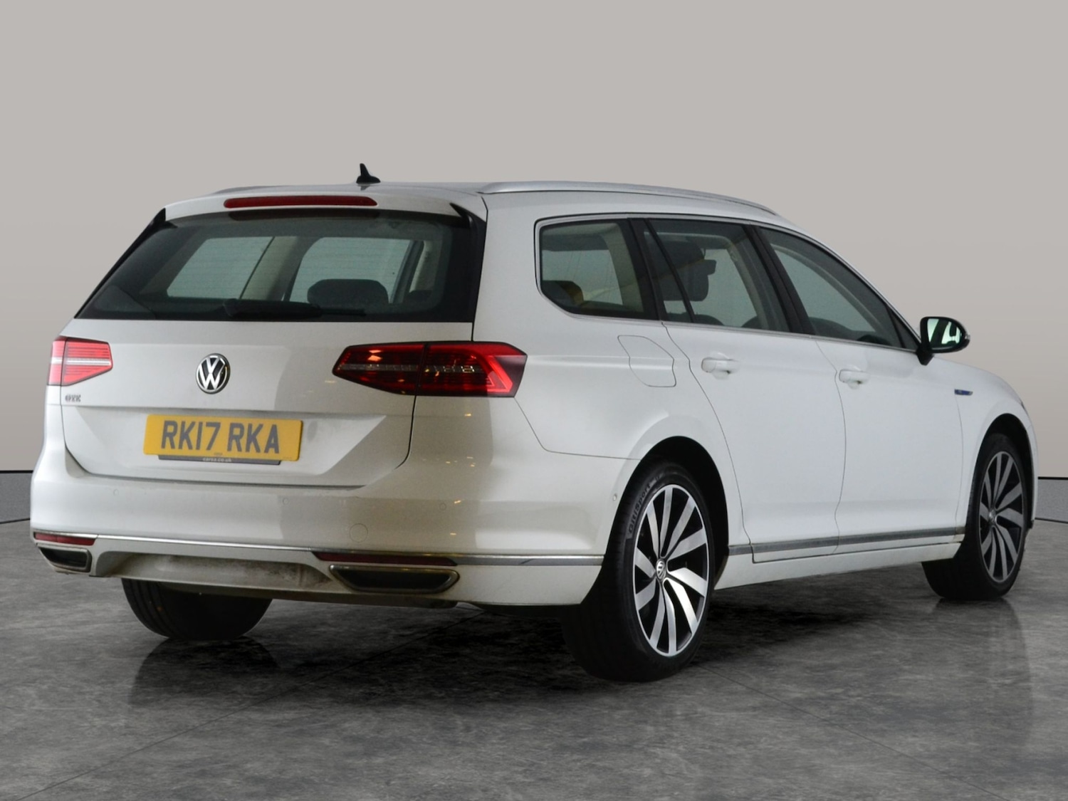 Used Volkswagen Passat 2017 for sale - 76435064: Photo 14