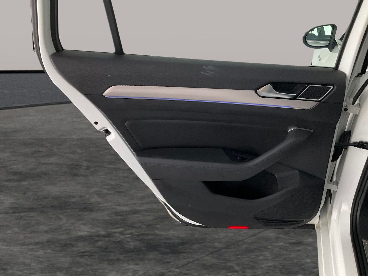 Used Volkswagen Passat 2017 for sale - 76435064: Photo 39