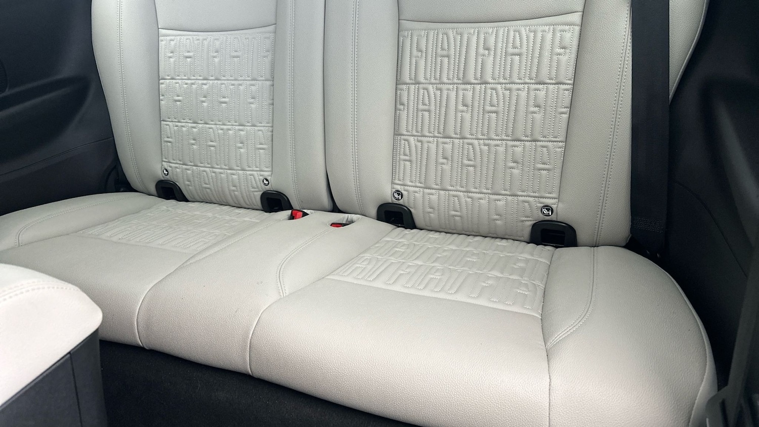 Used Fiat 500e 2023 for sale - 76415558: Photo 23