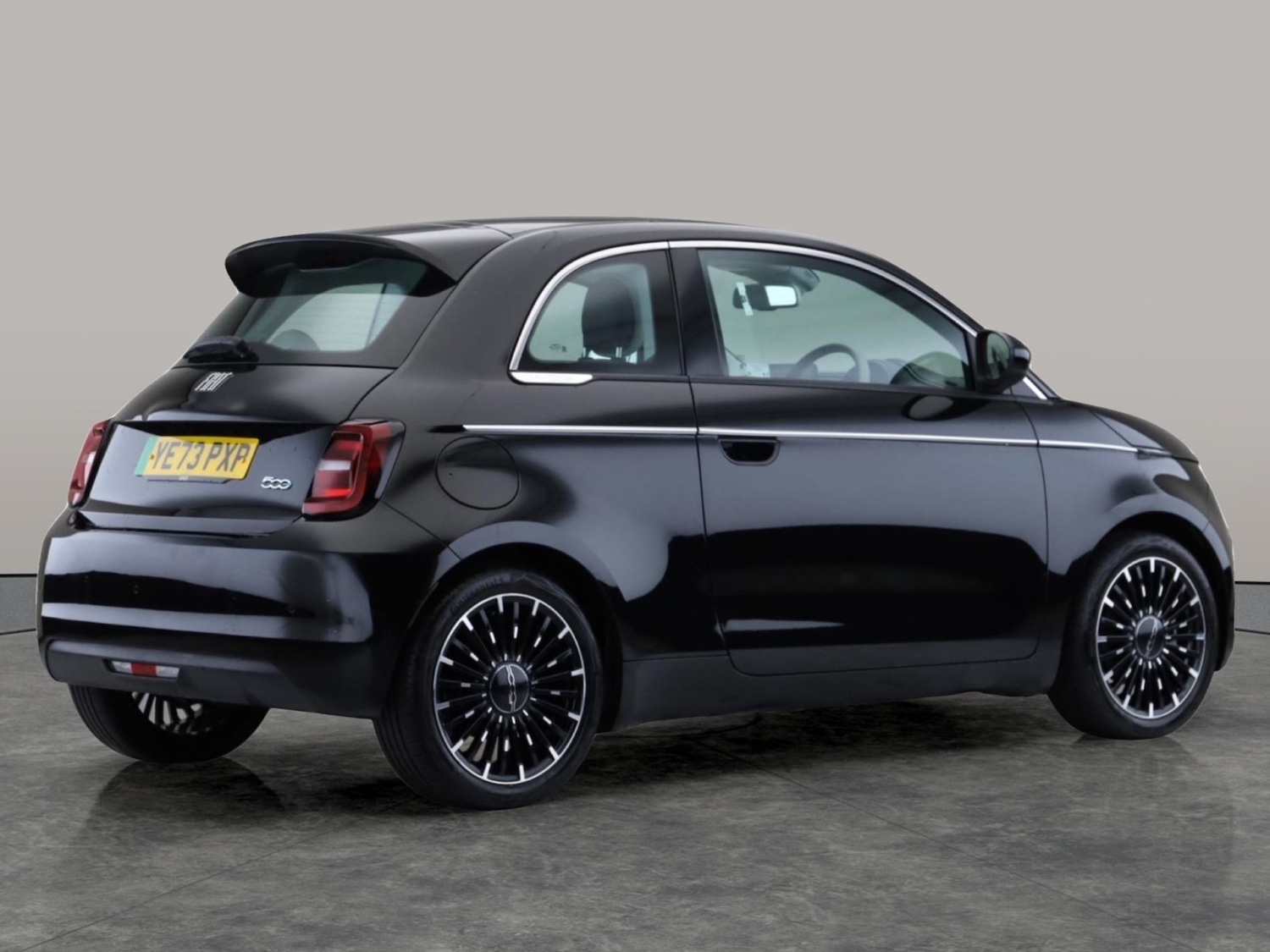 Used Fiat 500e 2023 for sale - 76415558: Photo 9