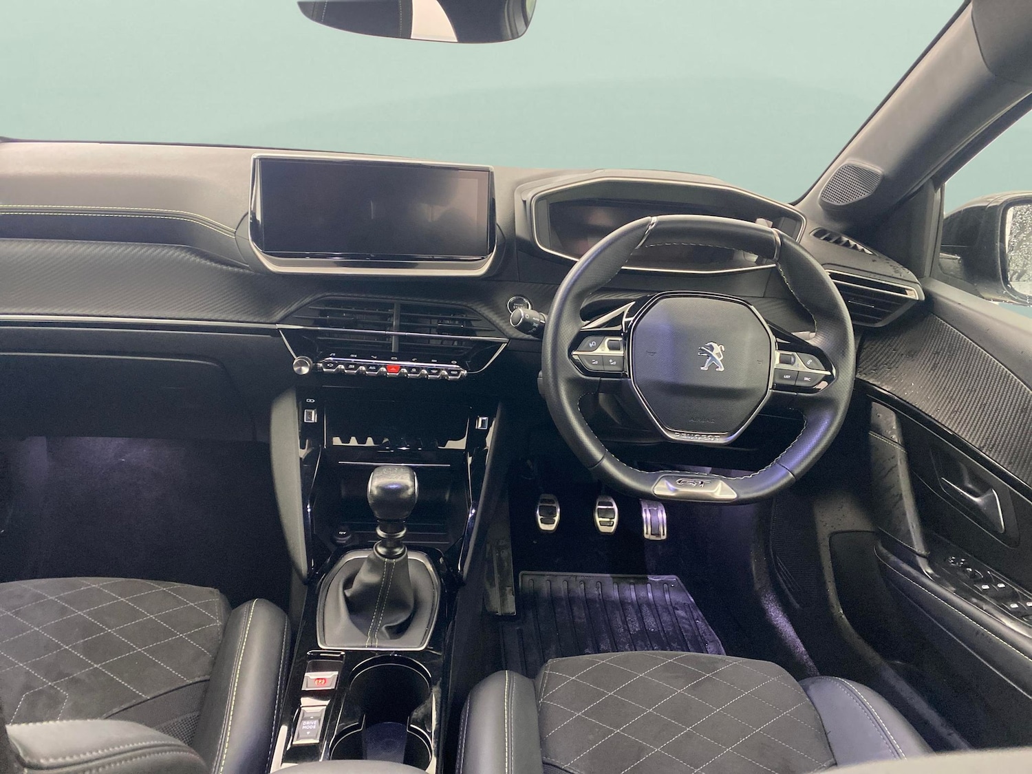 Used Peugeot 208 2022 for sale - 76984429: Photo 4