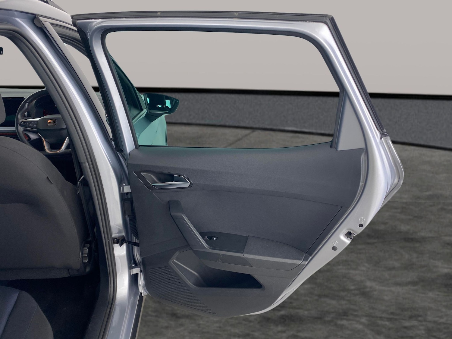 Used SEAT Arona 2023 for sale - 77946736: Photo 29