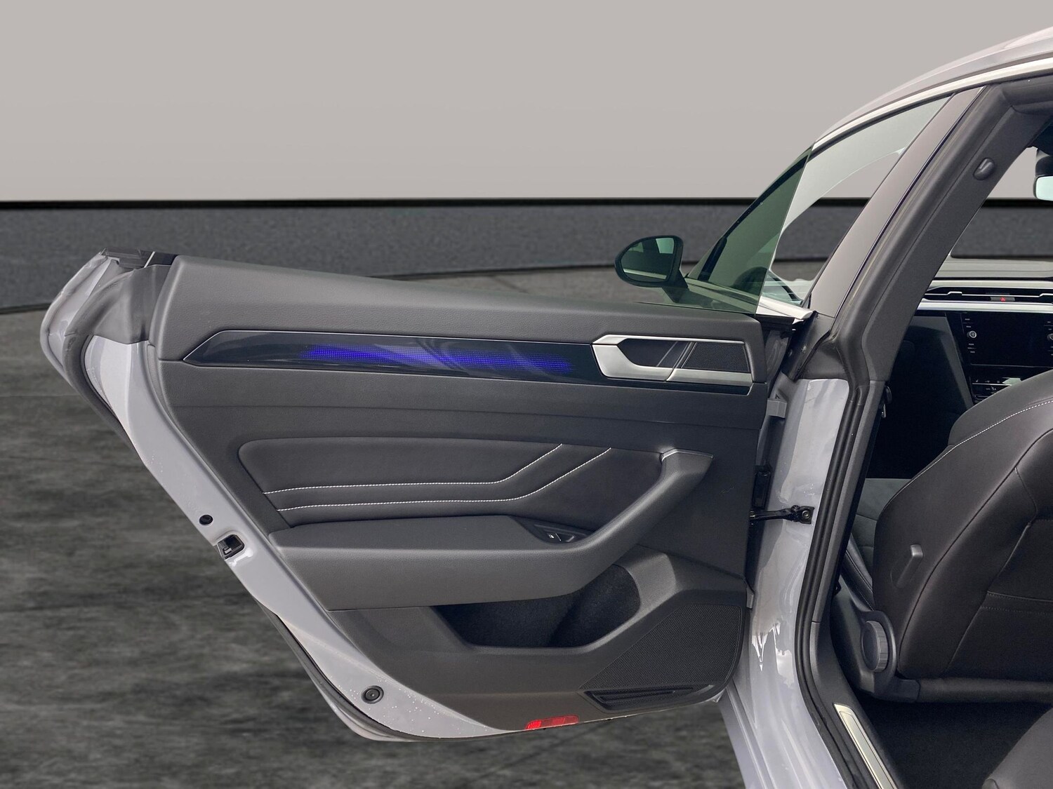 Used Volkswagen Arteon 2023 for sale - 77951117: Photo 26