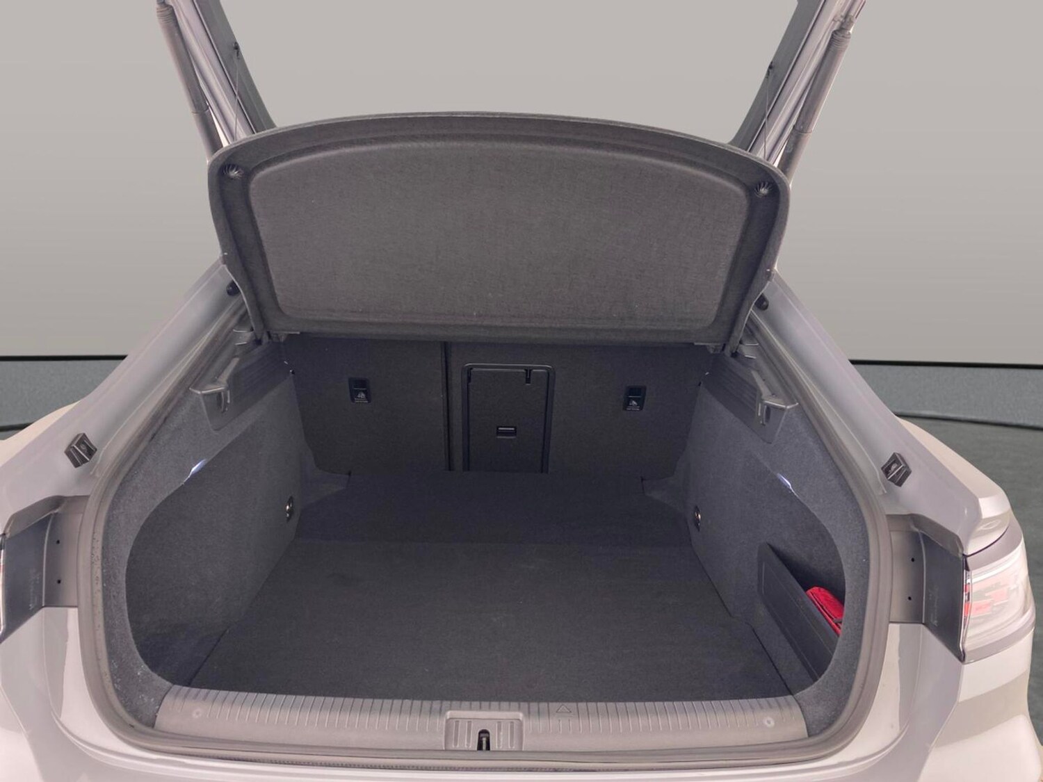 Used Volkswagen Arteon 2023 for sale - 77951117: Photo 7