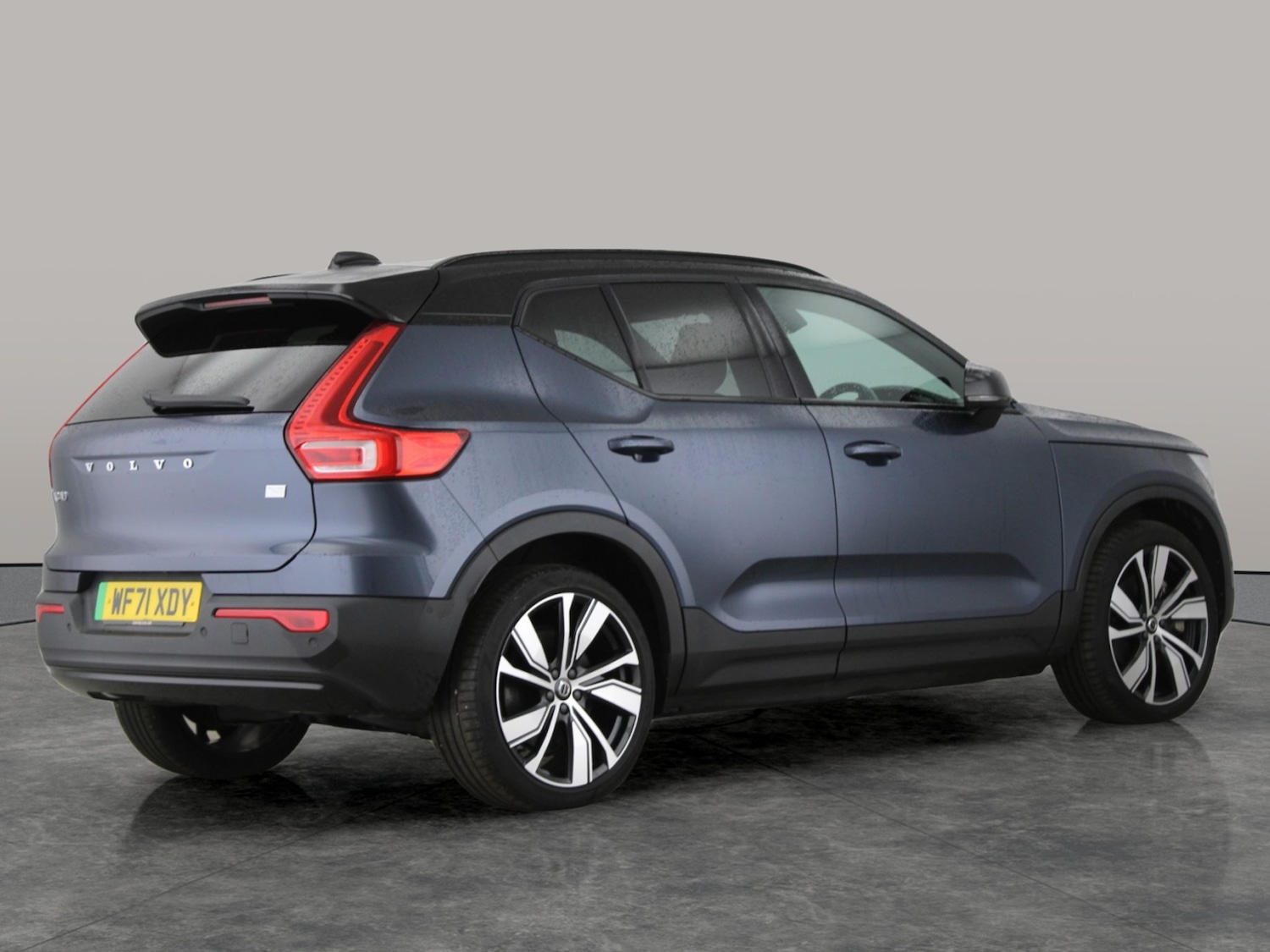 Used Volvo XC40 2021 for sale - 77294924: Photo 11