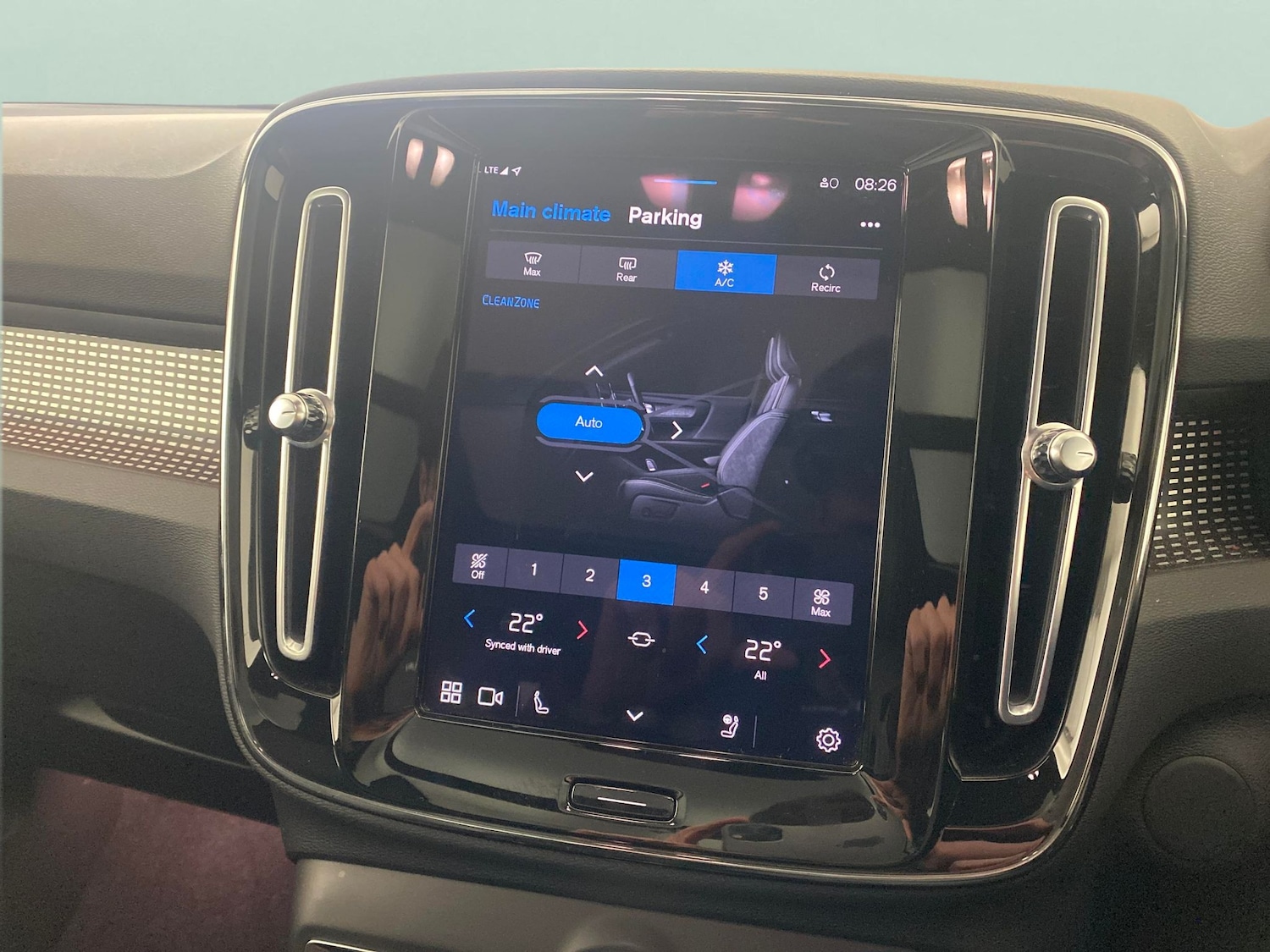 Used Volvo XC40 2021 for sale - 77294924: Photo 19