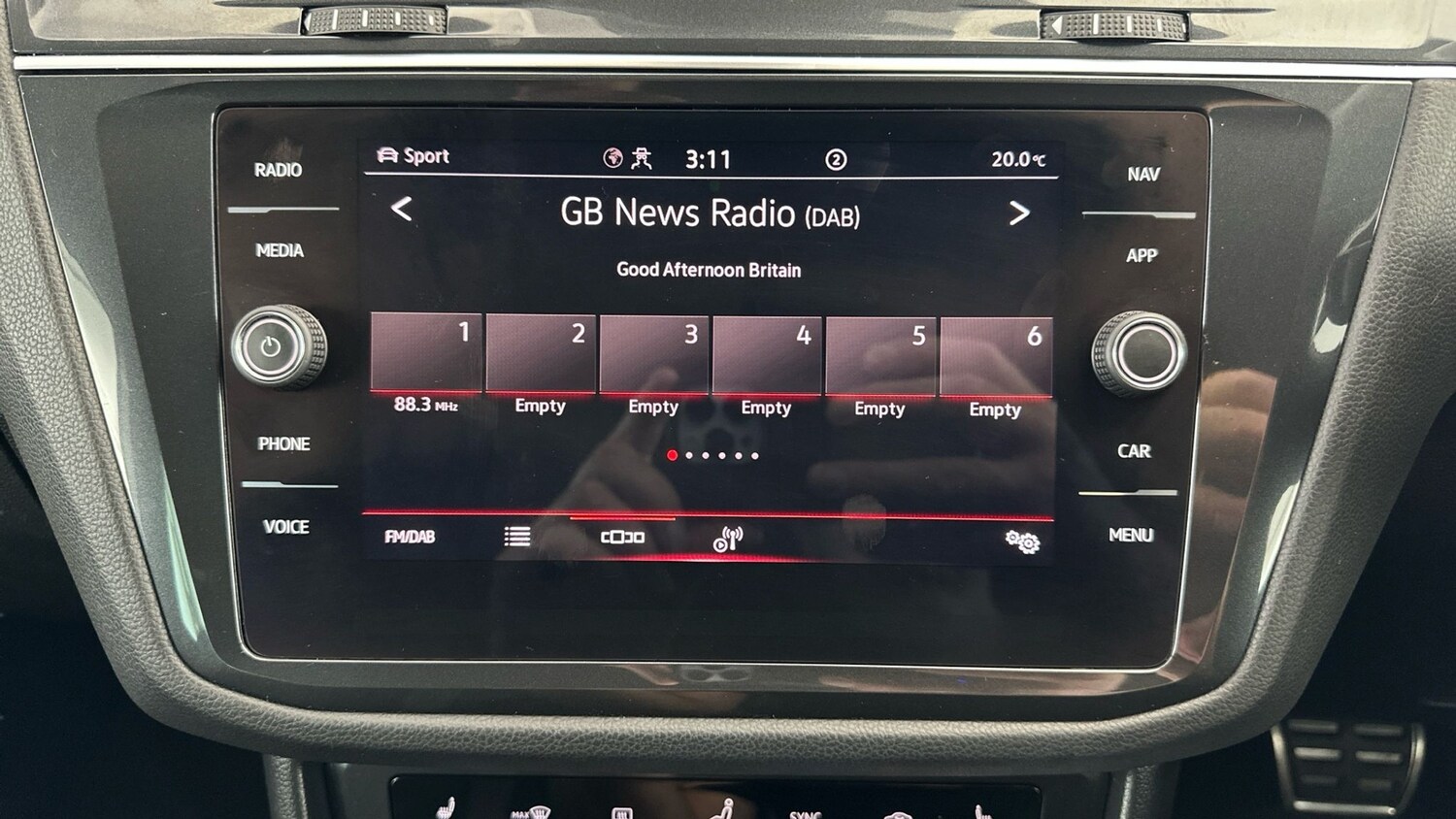 Used Volkswagen Tiguan 2021 for sale - 76946626: Photo 22