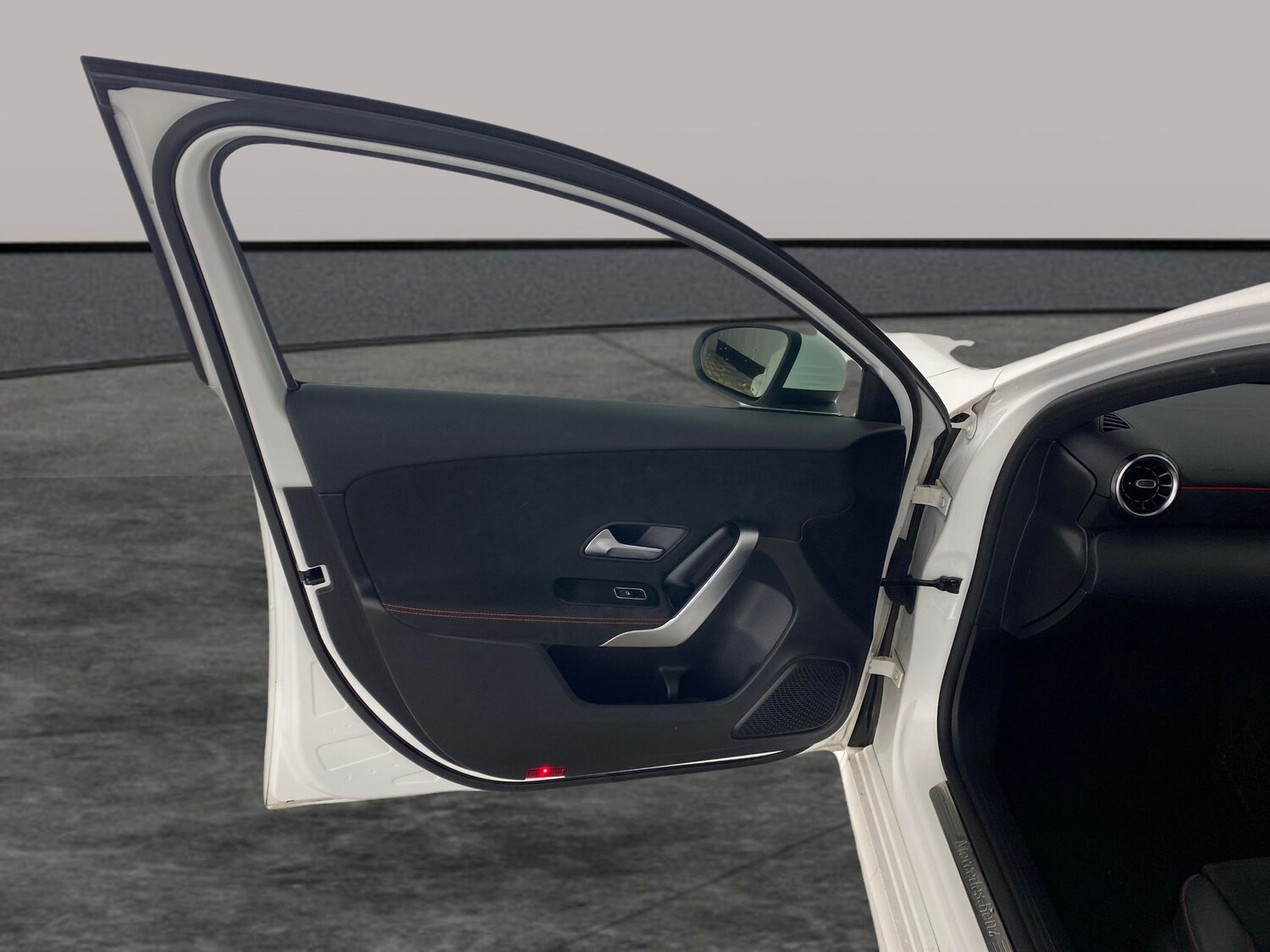 Used Mercedes-Benz A-Class 2019 for sale - 77418115: Photo 22