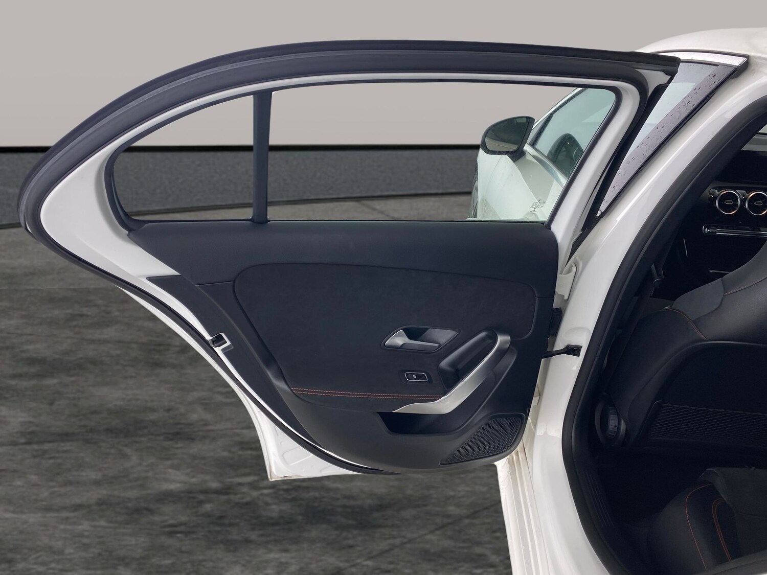 Used Mercedes-Benz A-Class 2019 for sale - 77418115: Photo 23