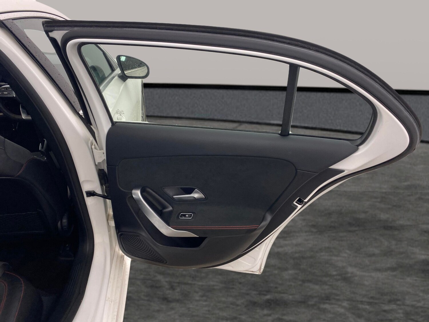 Used Mercedes-Benz A-Class 2019 for sale - 77418115: Photo 25