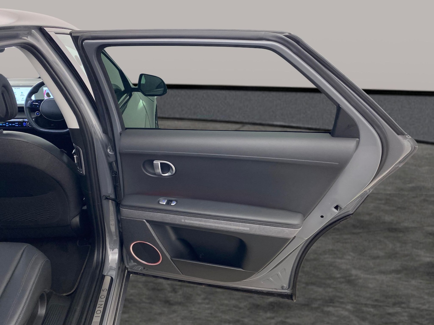 Used Hyundai IONIQ 5 2023 for sale - 78103949: Photo 32