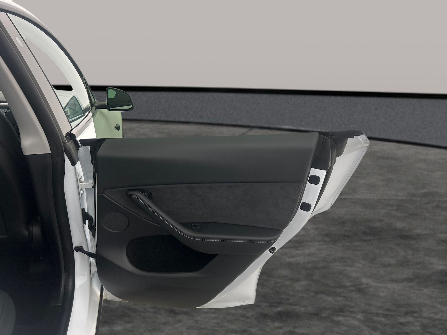 Used Tesla Model Y 2022 for sale - 77077756: Photo 28