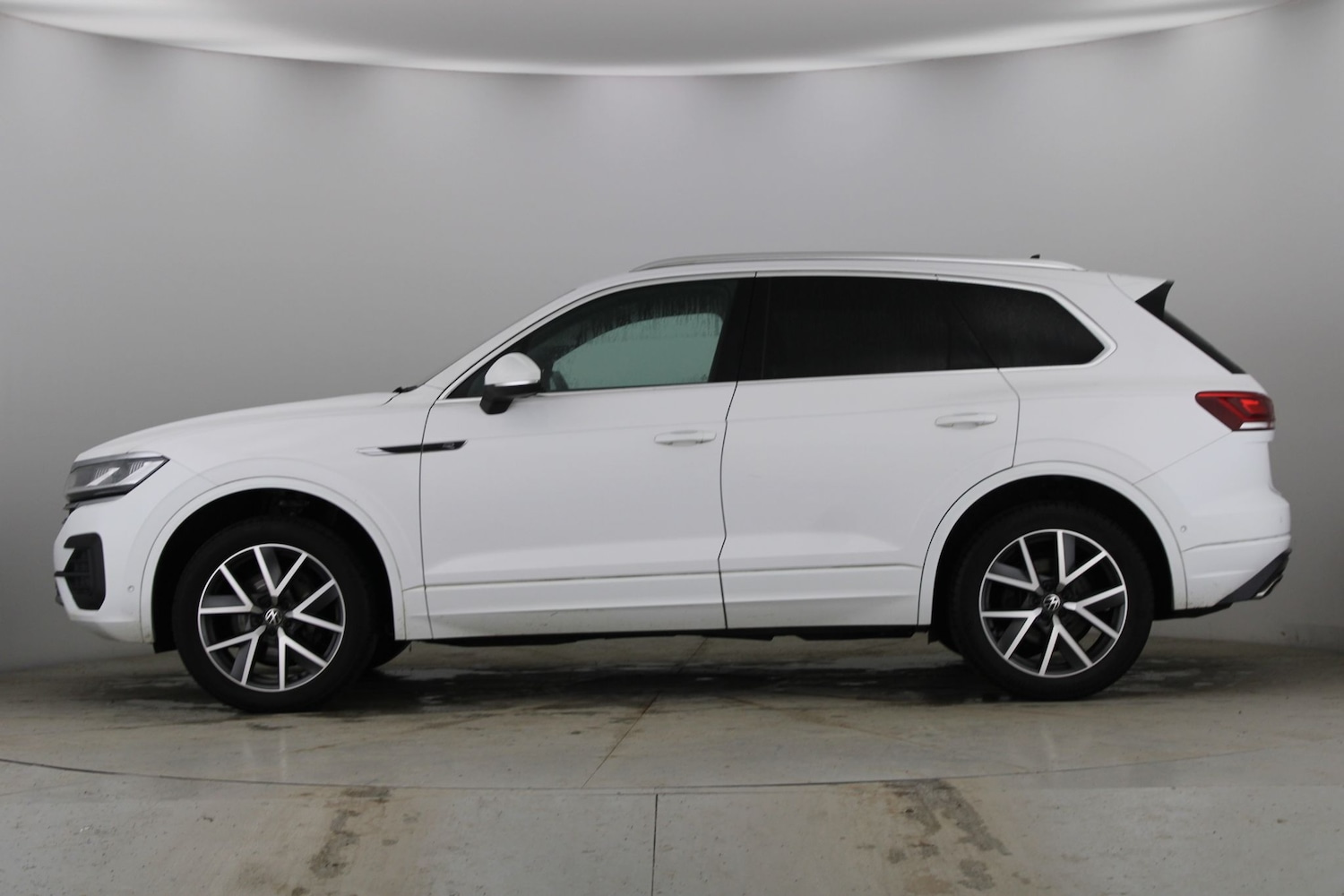 Used Volkswagen Touareg 2022 for sale - 77326673: Photo 14