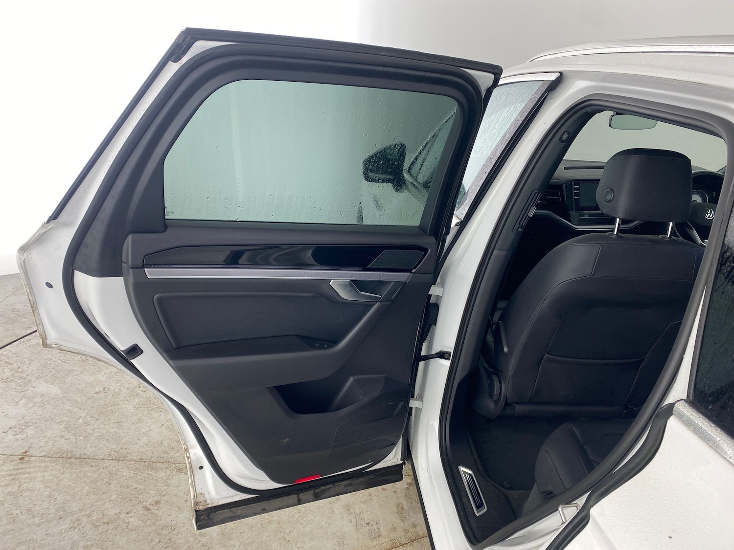 Used Volkswagen Touareg 2022 for sale - 77326673: Photo 25