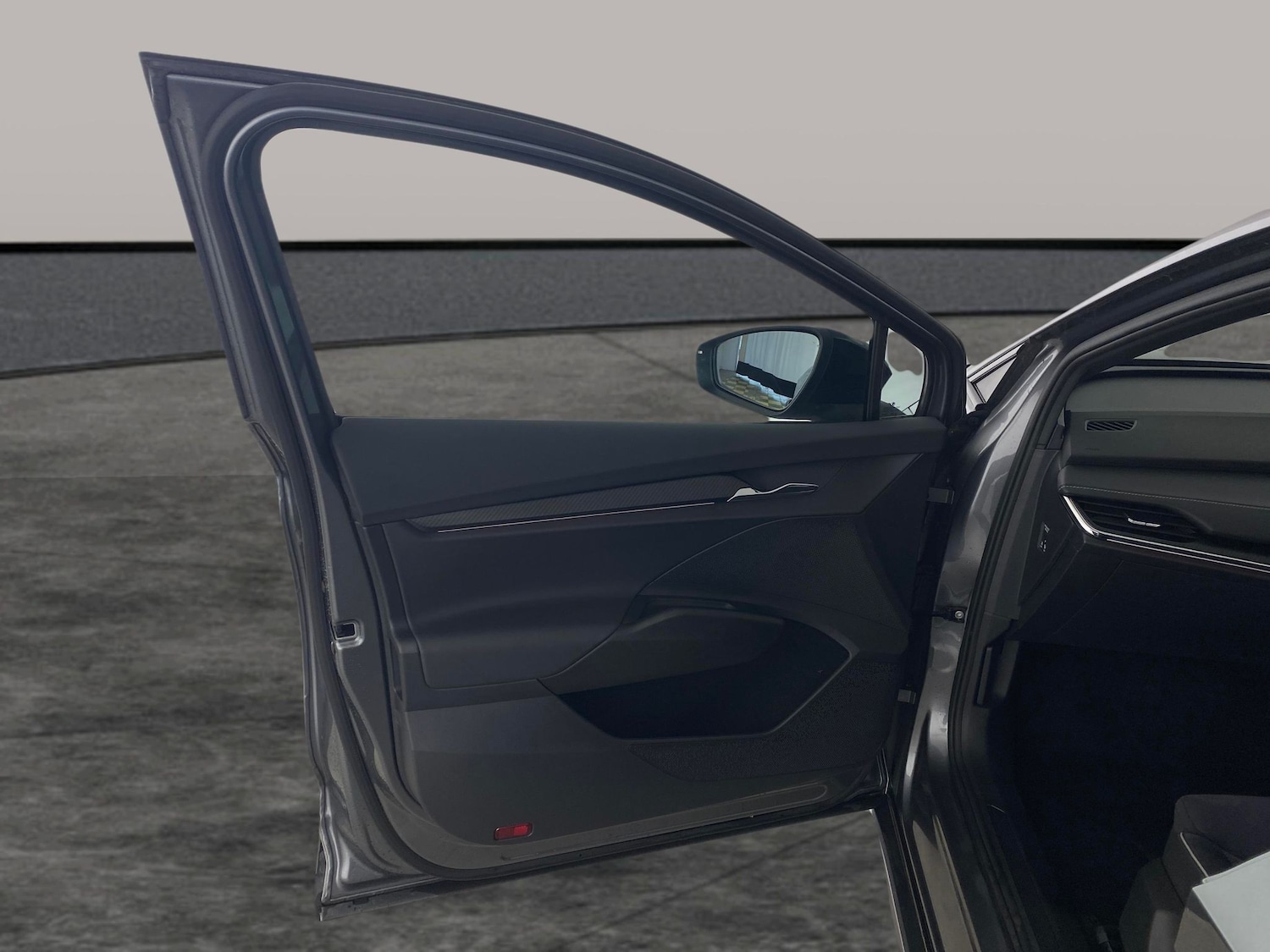 Used Skoda Enyaq 2023 for sale - 77897326: Photo 22