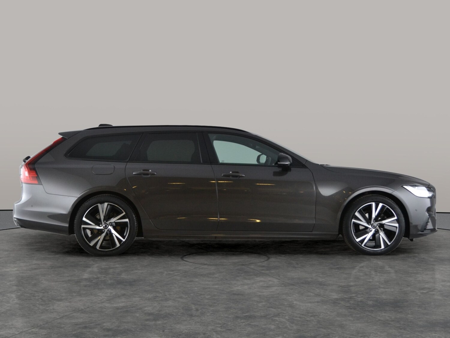 Used Volvo V90 2022 for sale - 77530018: Photo 12