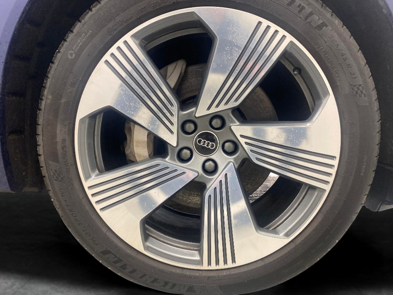 Used Audi e-tron 2023 for sale - 77248432: Photo 21