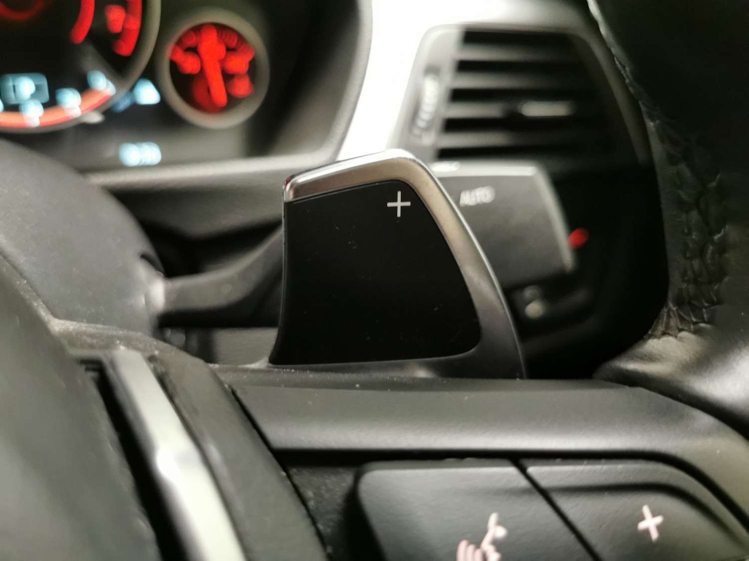 Used BMW 3 Series 2018 for sale - 76392145: Photo 28