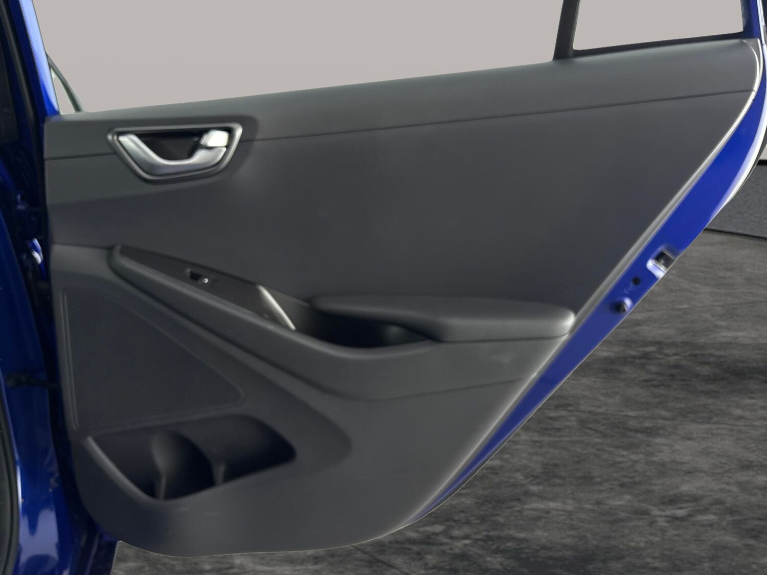 Vehicle 44