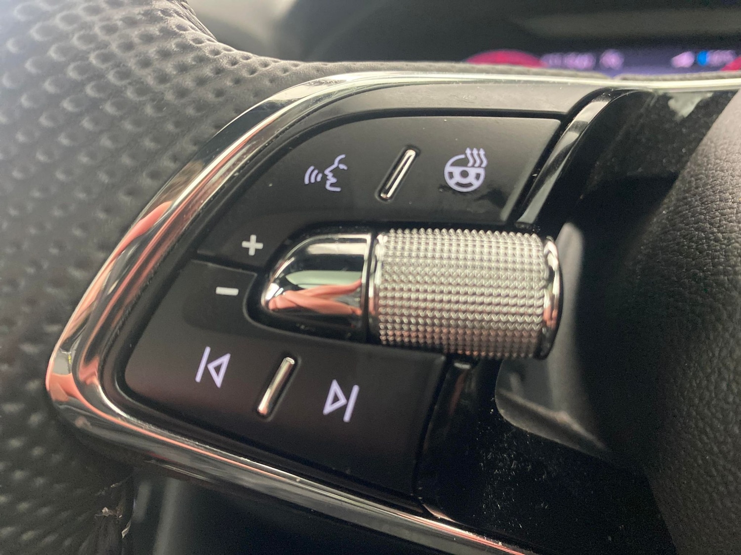 Used Skoda Karoq 2023 for sale - 77543068: Photo 19