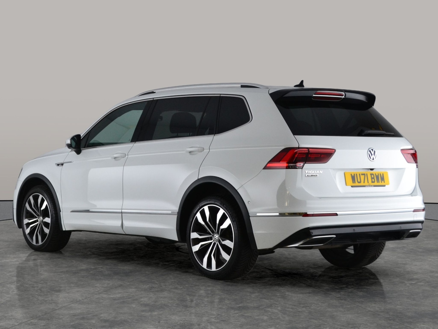 Used Volkswagen Tiguan Allspace 2021 for sale - 76047632: Photo 12