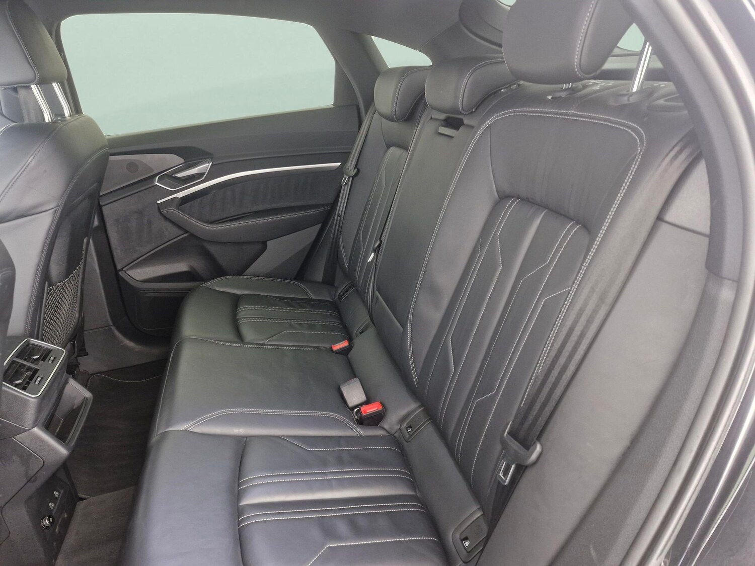 Used Audi e-tron 2022 for sale - 77569936: Photo 28